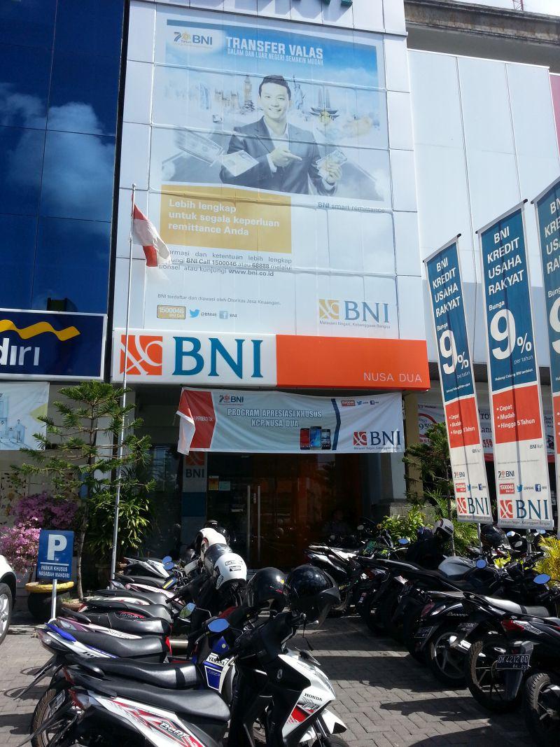 Банк BNI, улица Bypass Ngurah Rai, Нуса-Дуа, Бали, Индонезия