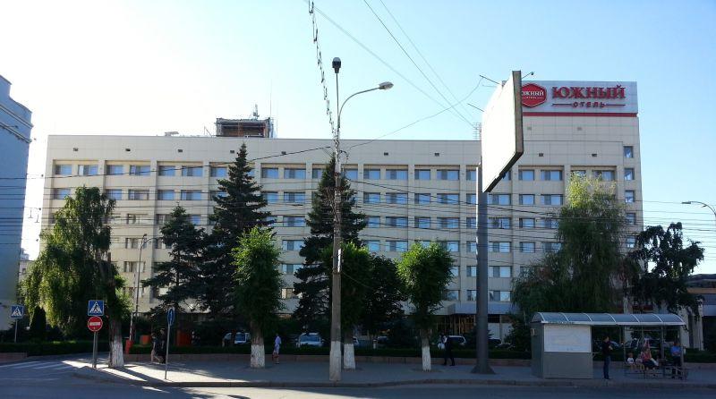 Yuzhniy Hotel