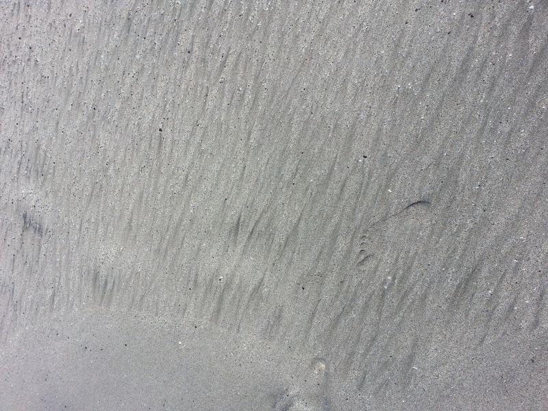 Песок пляжа White Sand Beach